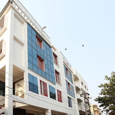 Oyo 3345 Shubham Beach Puri Exterior photo